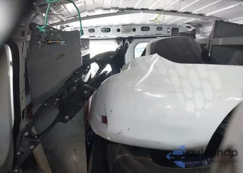 2017 Ram Promaster 1500 Low Roof 136 Wb z USA, uszkodzony, nr VIN 3C6TRVAG2HE523798